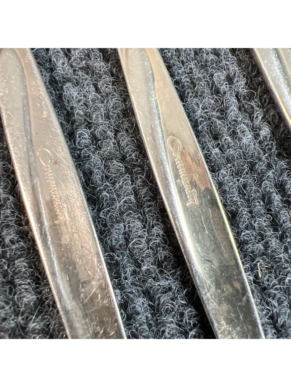 Oneida Community stainless flatware  Of 6 ice Tea Spoons